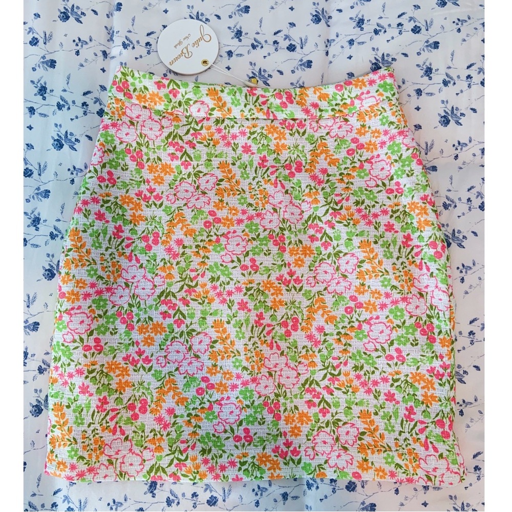 Beautiful Floral Skirt NWT